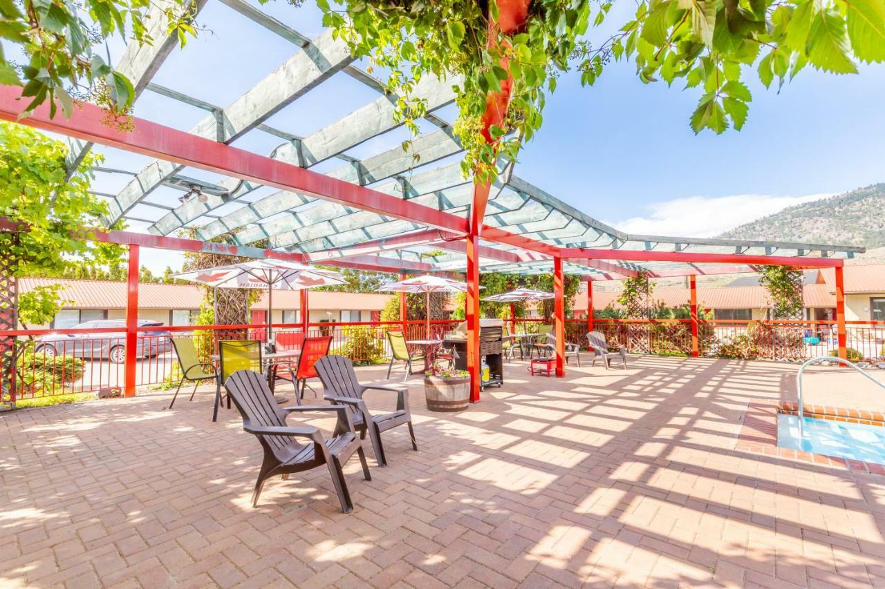 Westridge Motor Inn Osoyoos Exterior photo