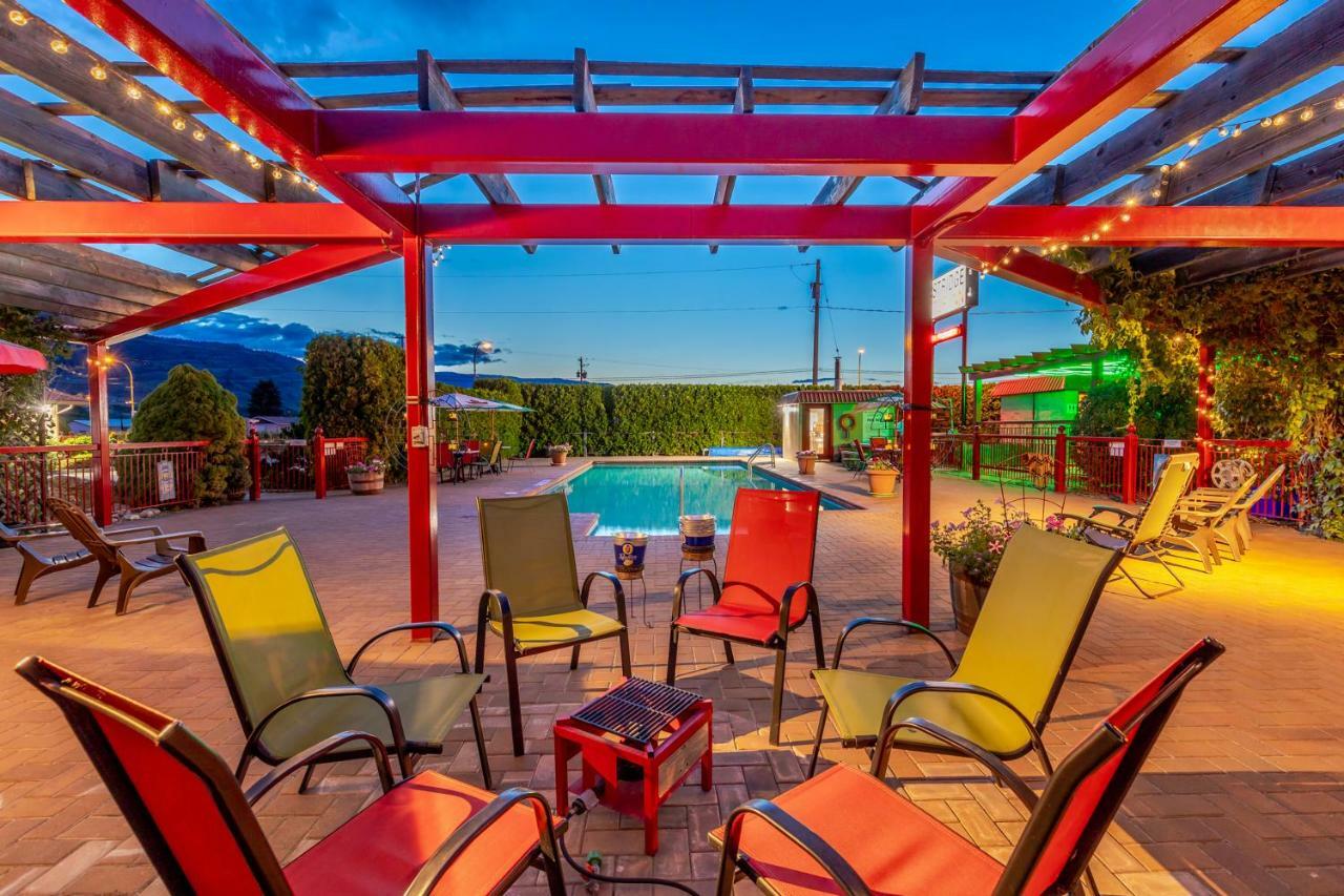 Westridge Motor Inn Osoyoos Exterior photo